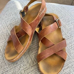 Chaco Tan Leather Wayfarer Sandals
